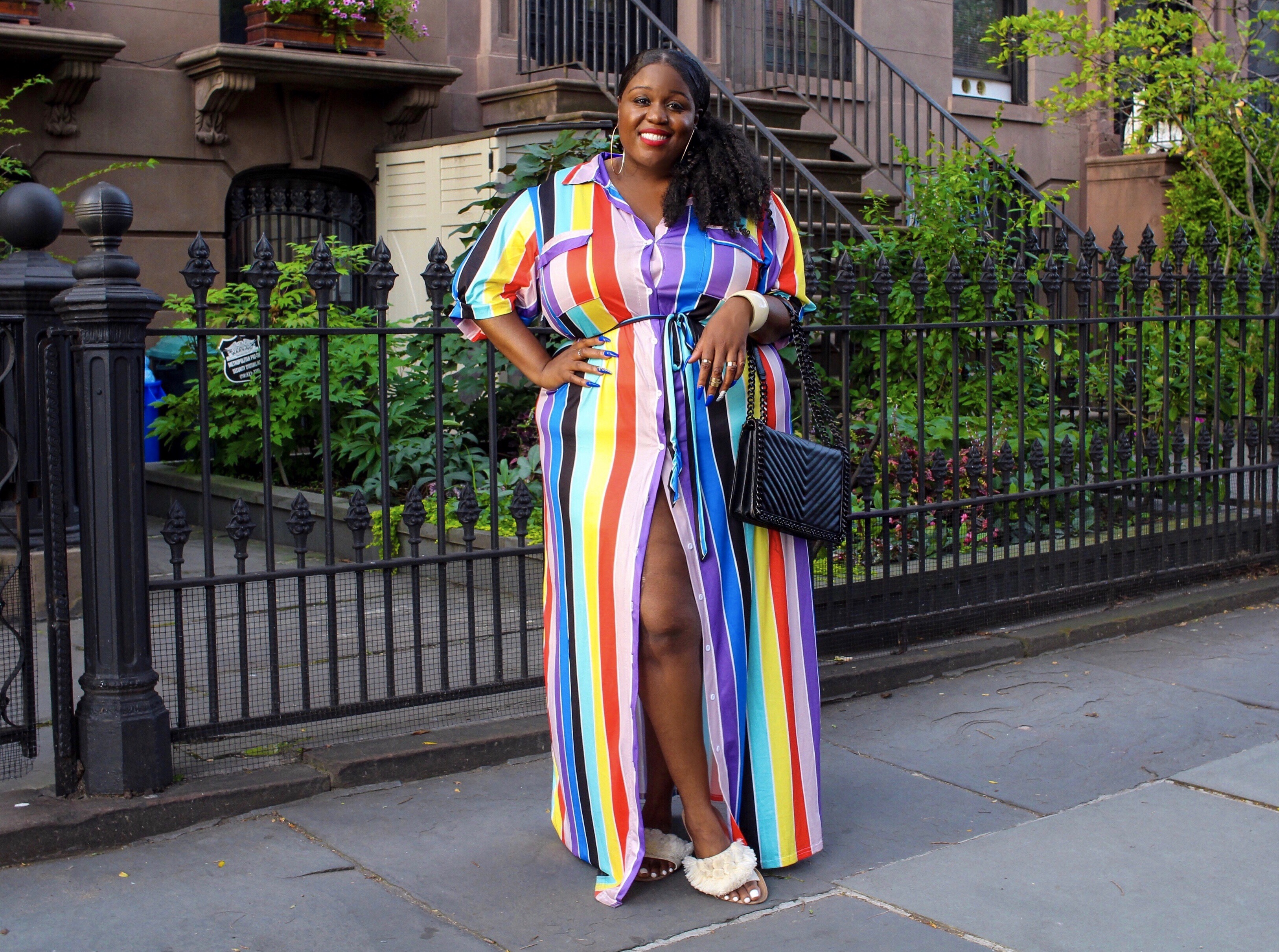 How to Style a Plus Size Maxi Shirt Dress – On The Q Train